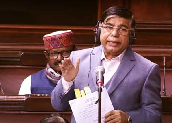 सरकारी इंजीनियरिंग कॉलेजों में कोई सीट खाली नहीं : मंत्री